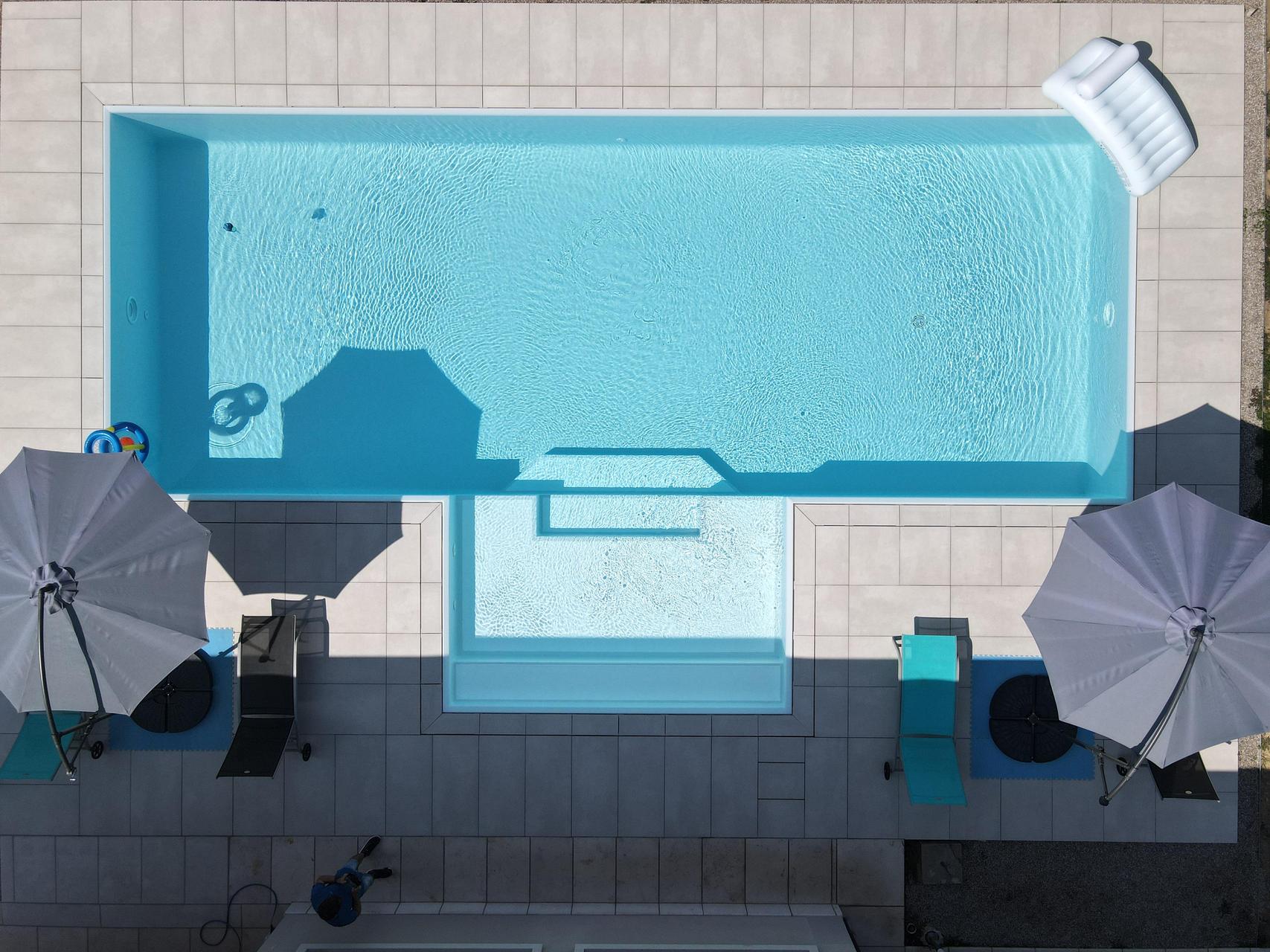 ORCA PREMIUM pool liner finish